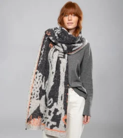 Anekke Black And White Contemporary Scarf. Outlet