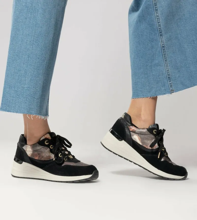 Anekke Black Padded Sports Sneakers With Wedge Fashion