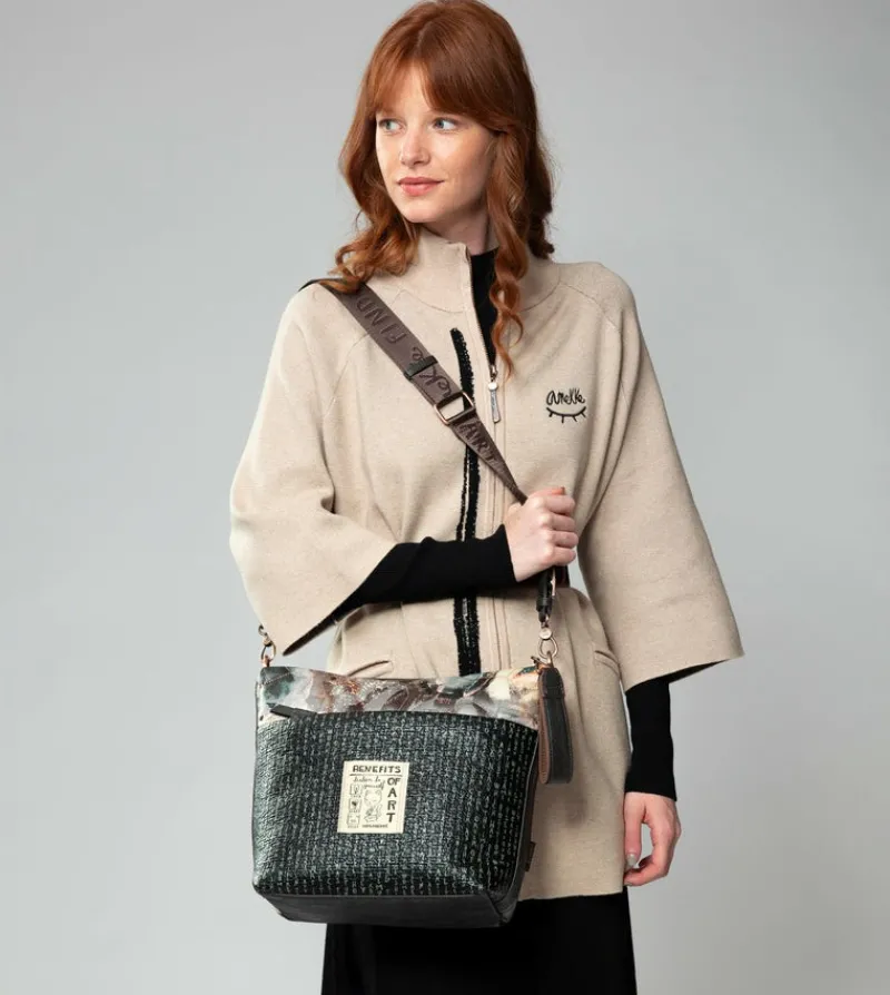 Anekke Shoen Padded Shoulder Bag Hot