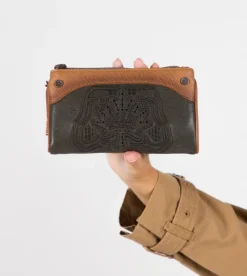 Anekke Wild Flexible Material Wallet Sale